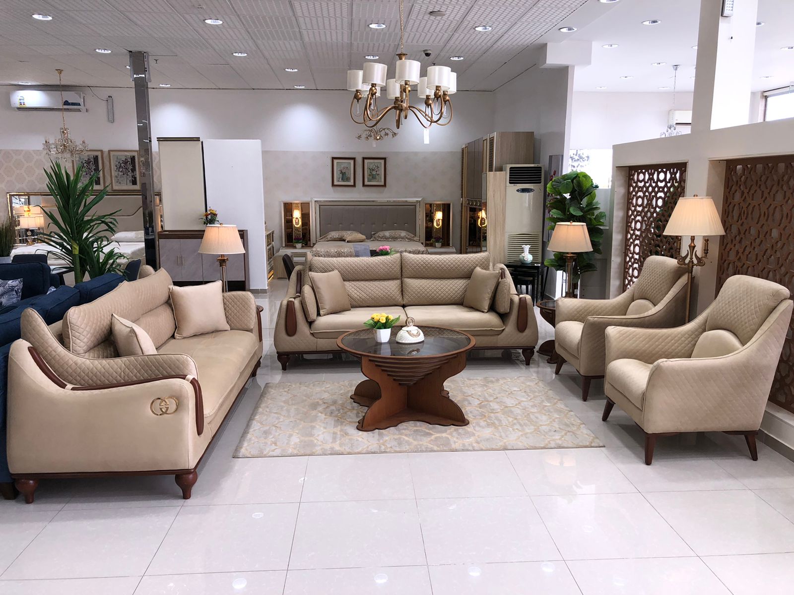 طقم كنب مصري 3+3+1+1 لون بيج