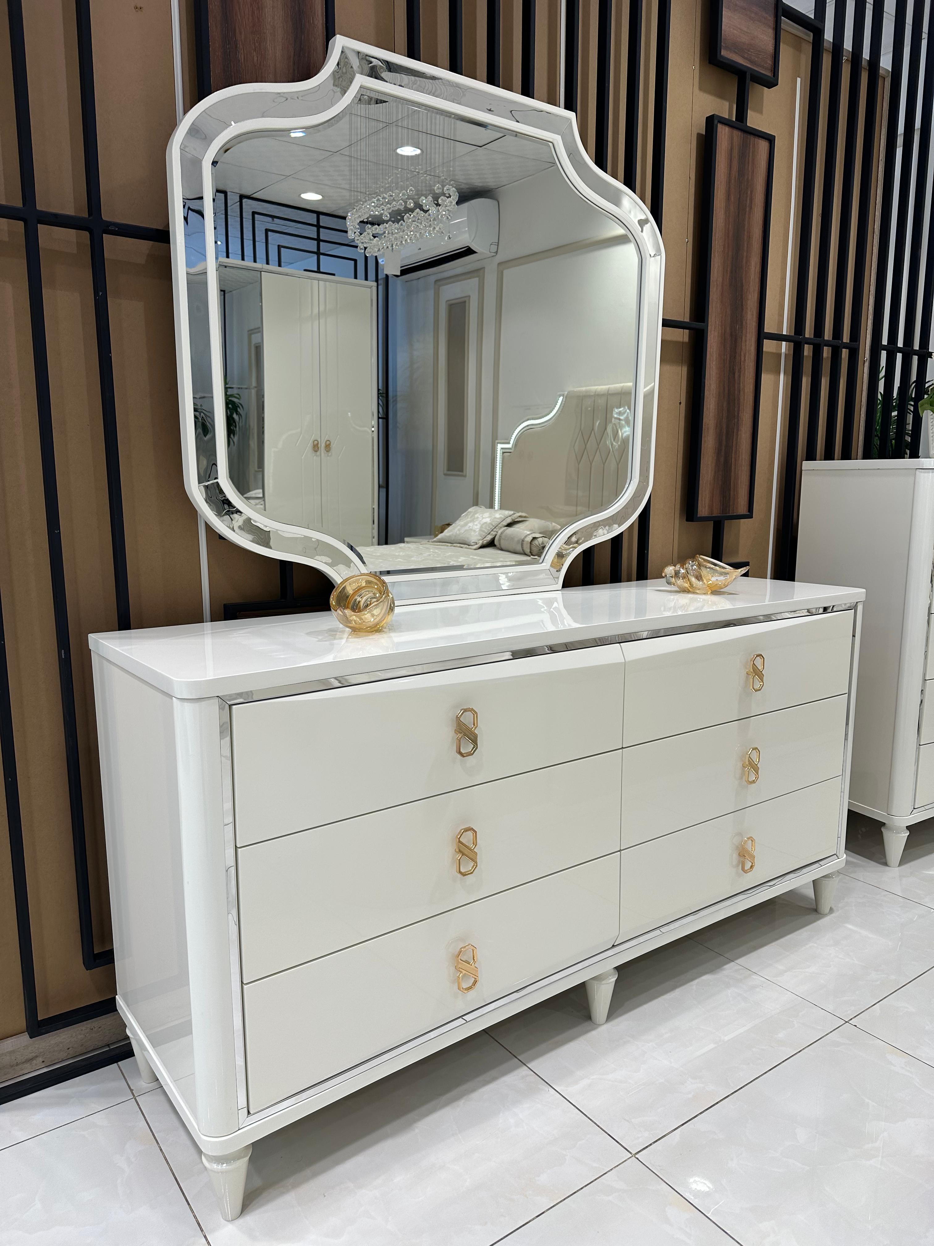 غرفة نوم صيني 200*200 (8قطع) لون بيج