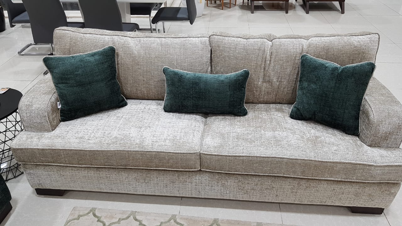 طقم كنب أردنى 3+3+1+1 (كنبة أخضر زيتى+كنبة+2كرسى بيج)