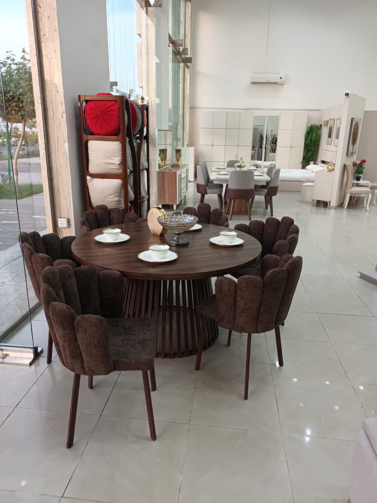 سفرة طعام صيني 6ك سطح خشب دائري لون بني