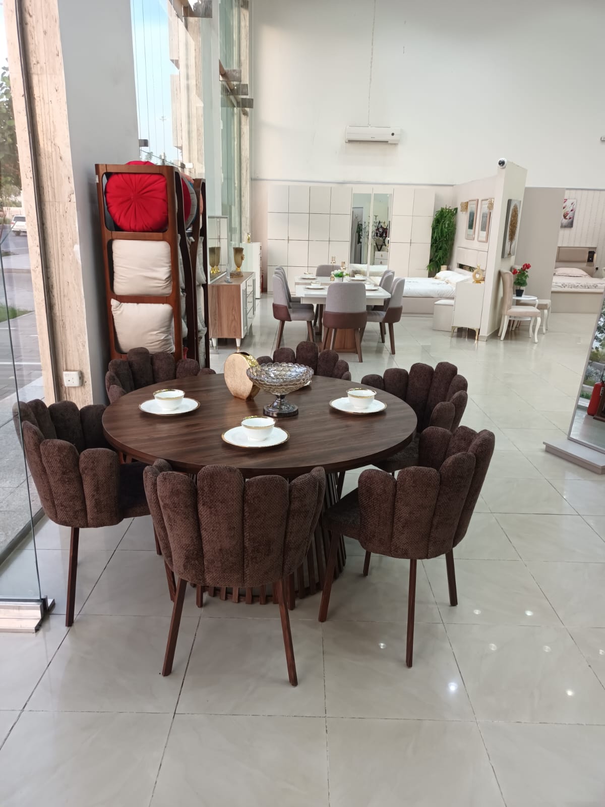 سفرة طعام صيني 6ك سطح خشب دائري لون بني