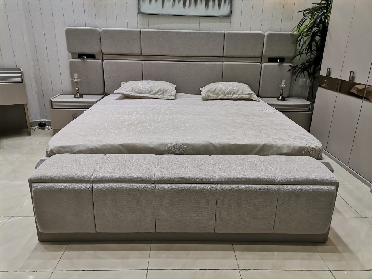 غرفة نوم تركي 200*200 (10قطع) بتخزين لون رصاصي
