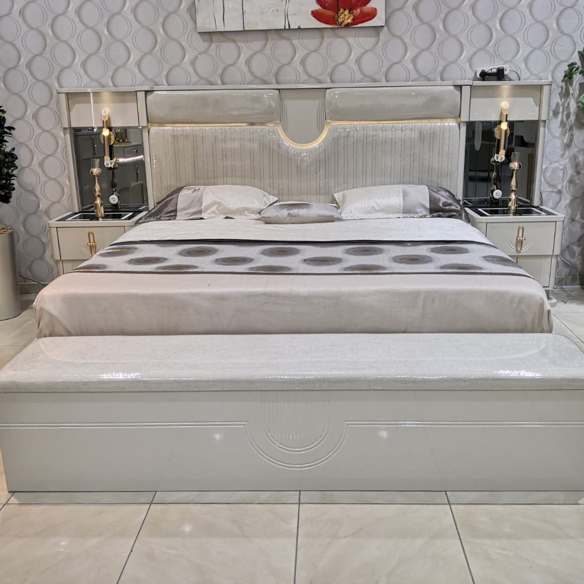 غرفة نوم صيني 200*200 (8قطع) بتخزين لون بيج+رمادي