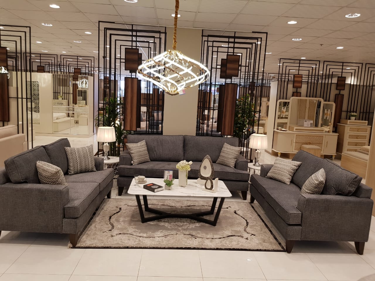 طقم كنب أردنى 3+2+2 لون رصاصى فاتح