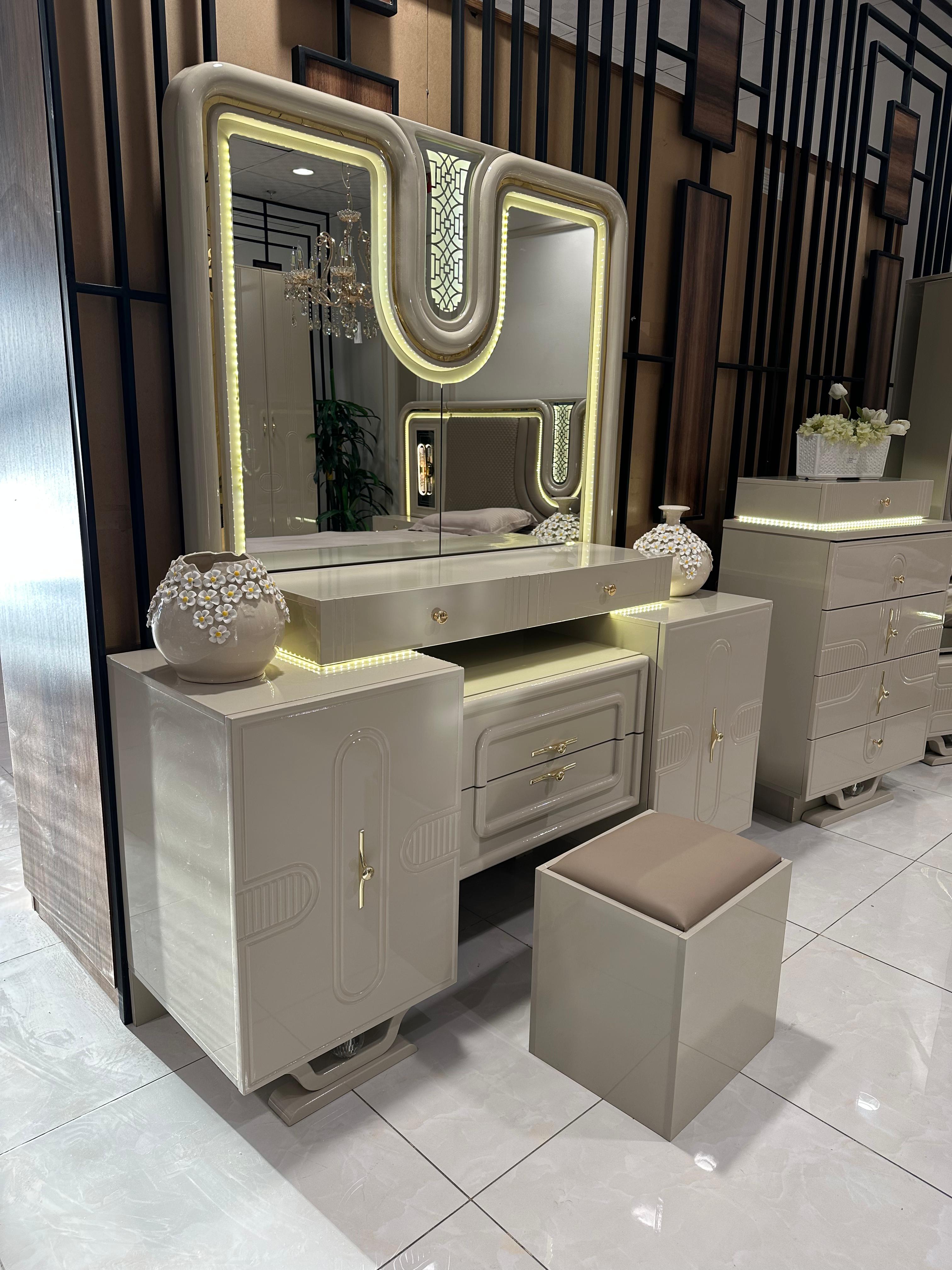 غرفة نوم صيني 200*200(9قطع) لون رمادي