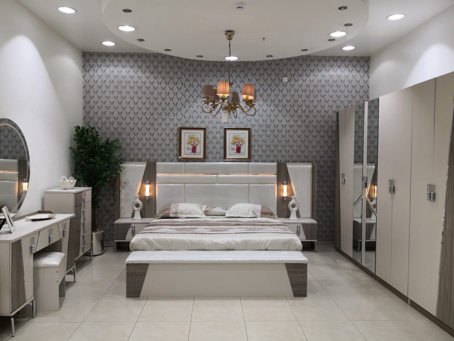 غرفة نوم صيني 200*200 (8قطع) لون بيج+خشبي