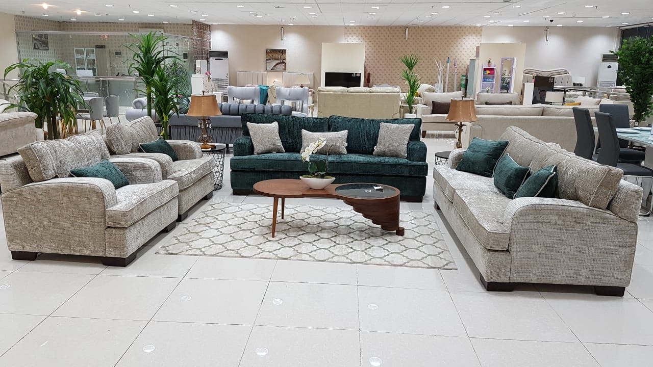 طقم كنب أردنى 3+3+1+1 (كنبة أخضر زيتى+كنبة+2كرسى بيج)