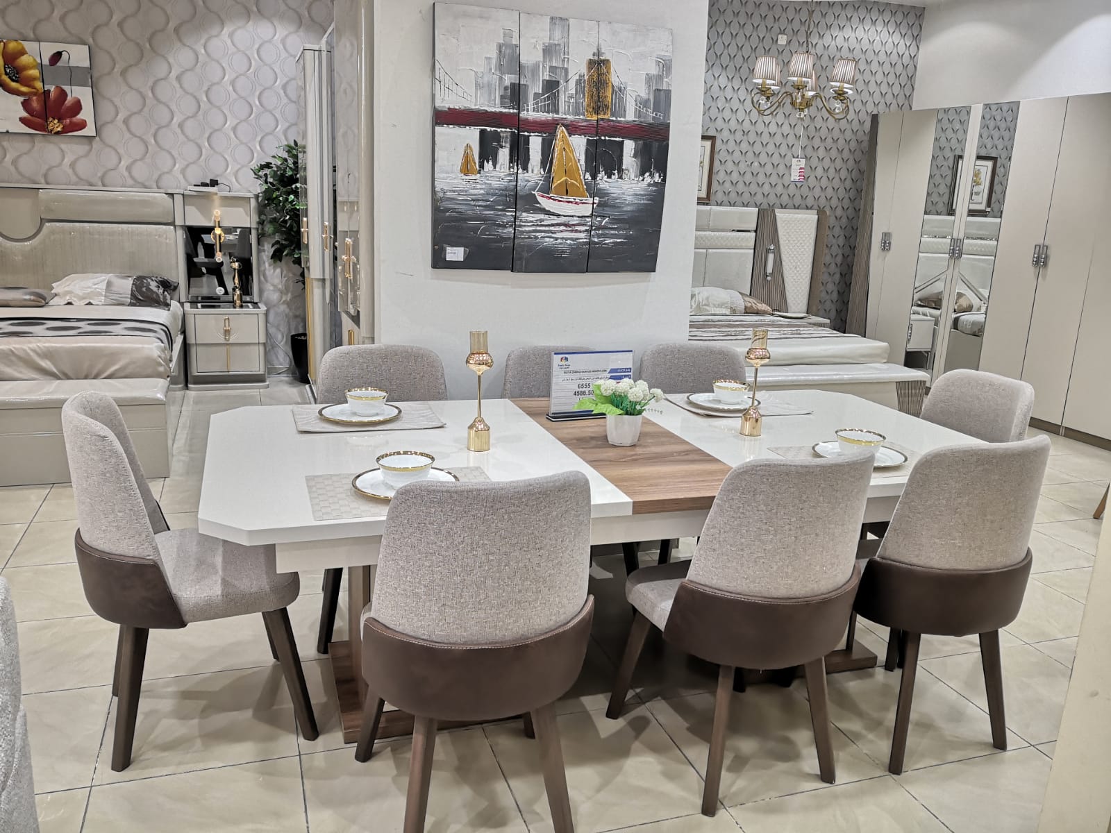 سفرة تركي 2.4م+بوفيه لون كريمي+بني/8ك لون بيج أرجل بني